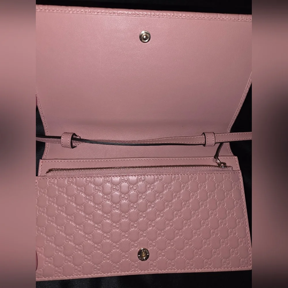 Pre-loved GUCCI Light Pink Crossbody - Picture 5 of 9